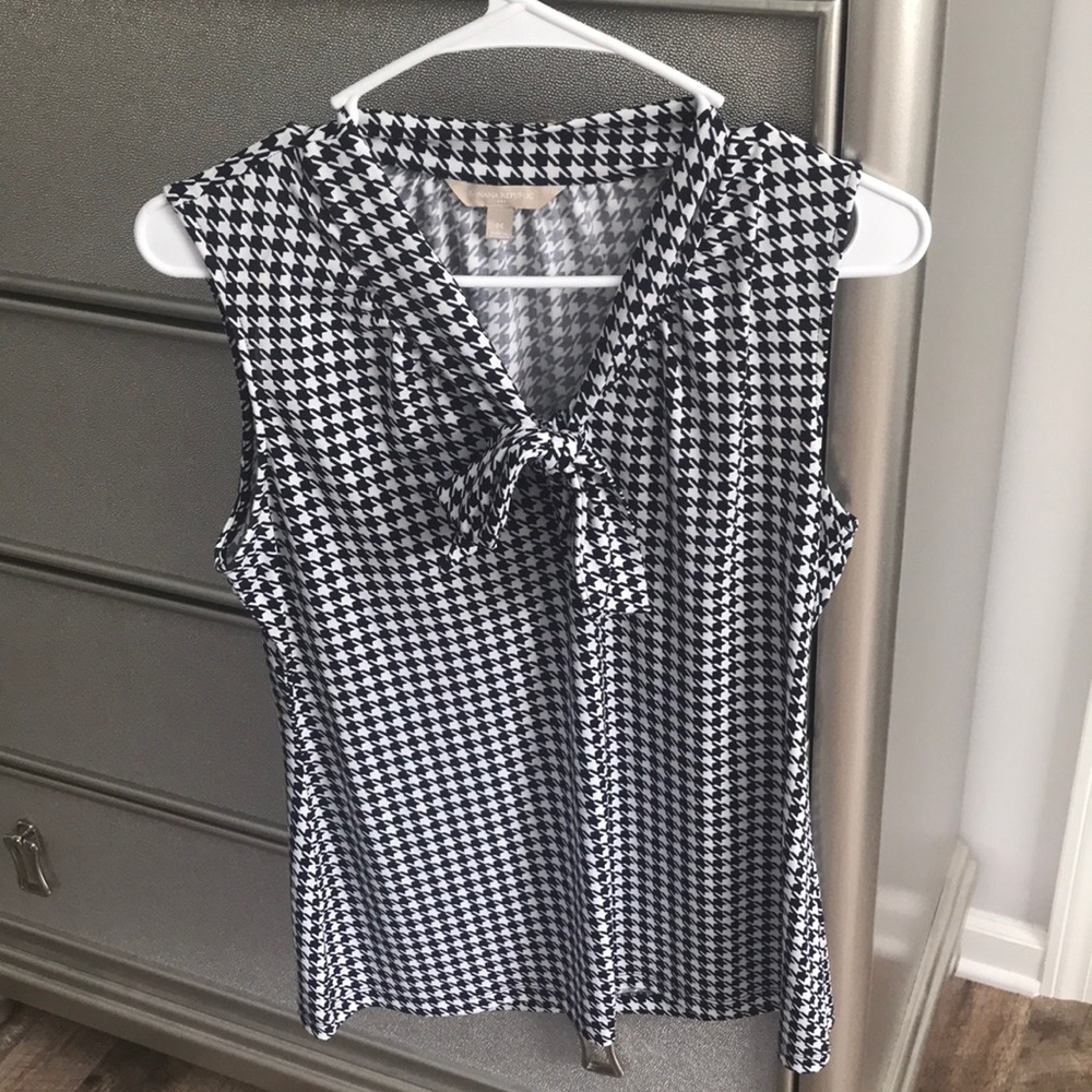 Banana Republic Houndstooth Top